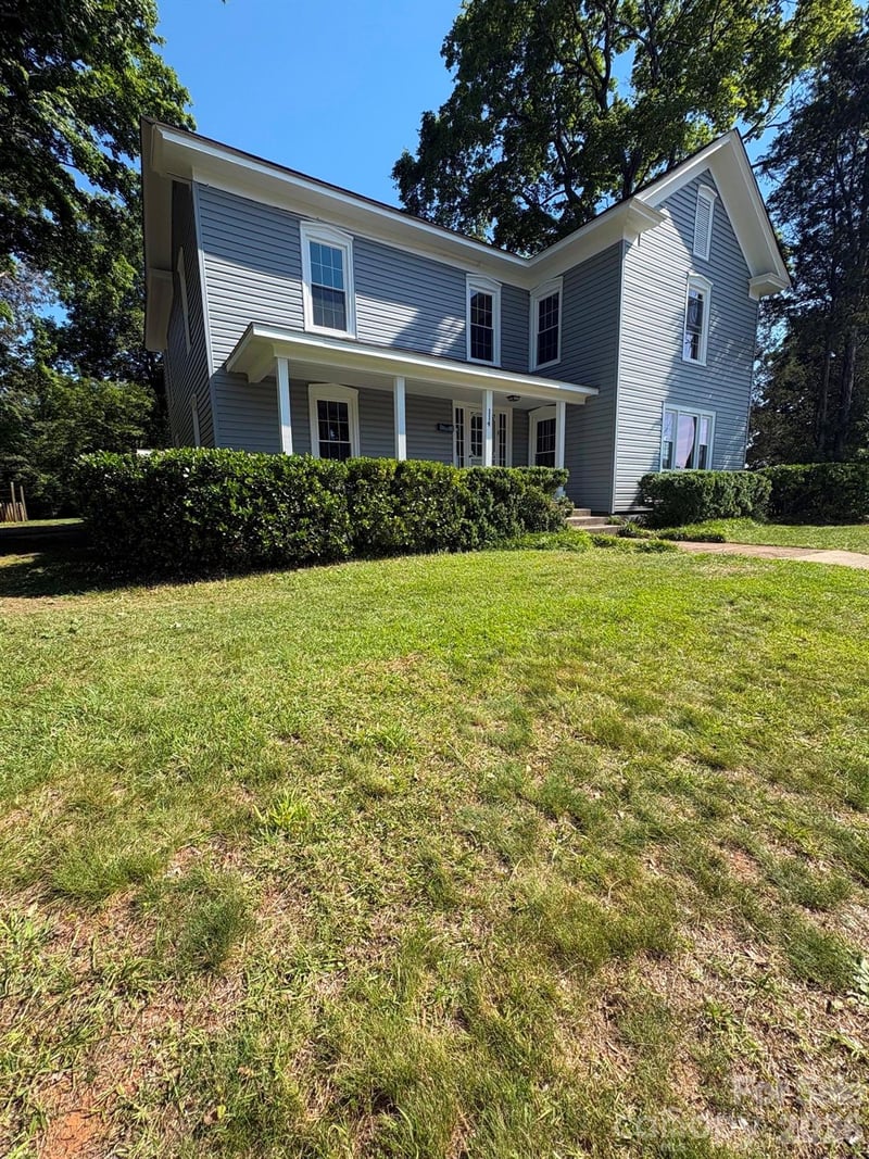 114 Harris, China Grove, NC - 4 beds, 2 baths, 2,643 sqft - $425,000