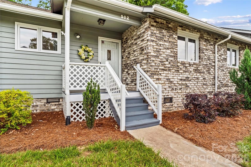 502 Wellington Hills Circle, Salisbury, NC - 3 beds, 2.5 baths, 1,511 sqft - $215,000