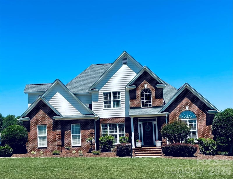 123 Eagles Terrace, Shelby, NC - 4 beds, 3 baths, 2,335 sqft - $524,900