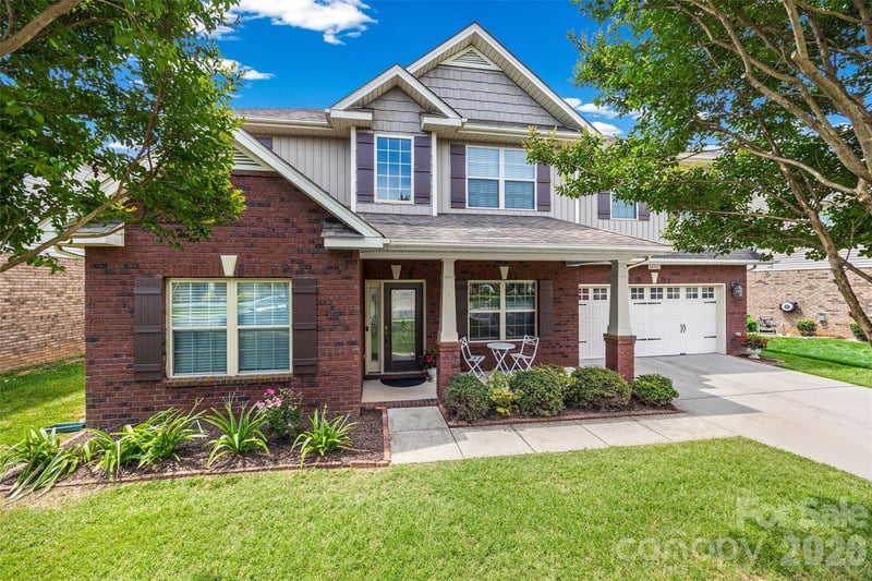 14712 Vaughan Drive, Charlotte, NC - 5 beds, 3.5 baths, 2,697 sqft - $495,000