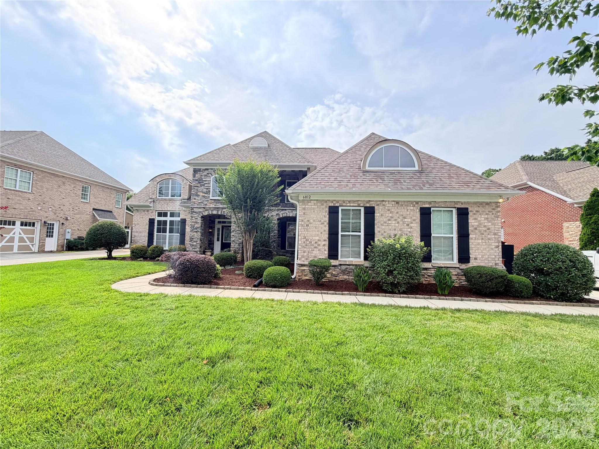 6812 Creek, Charlotte, NC — property listing photo 1