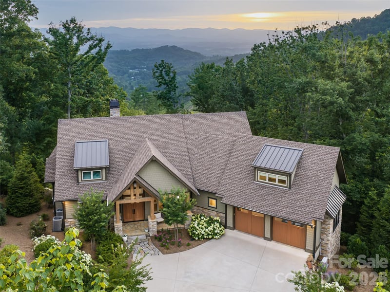 57 Villa Nova Drive, Asheville, NC - 5 beds, 5 baths, 4,695 sqft - $2,595,000