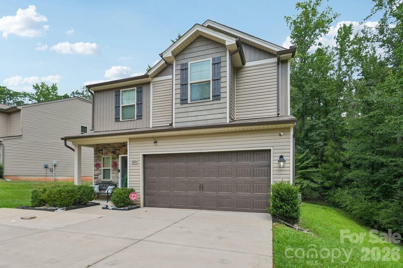 6901 Robinson Church Road, Charlotte, NC - 4 beds, 2.5 baths, 2,018 sqft - $399,950