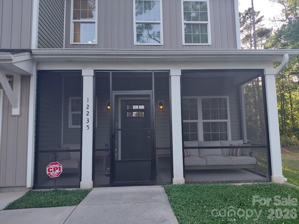12235 Mallard Ridge, Charlotte, NC — property listing photo 1