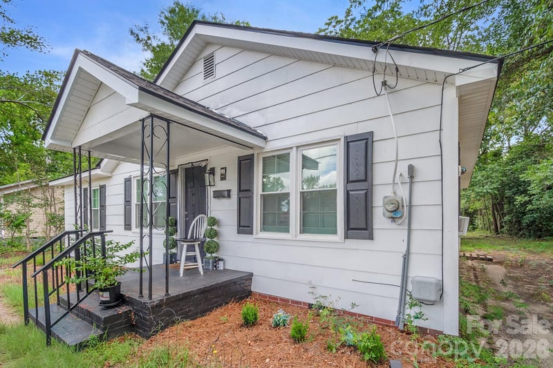 229 Acl Avenue, Cheraw, SC - 3 beds, 1 bath, 1,083 sqft - $165,000