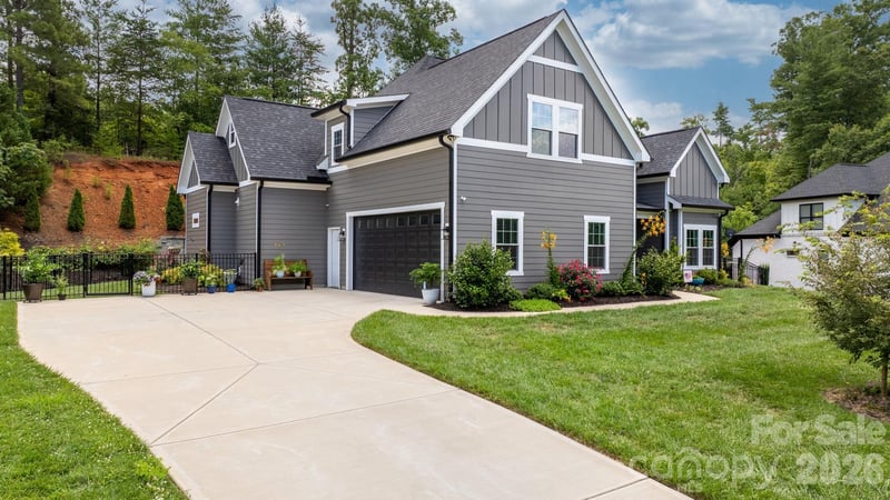 5046 Woodwinds Drive NE, Hickory, NC - 5 beds, 3.5 baths, 3,802 sqft - $729,900