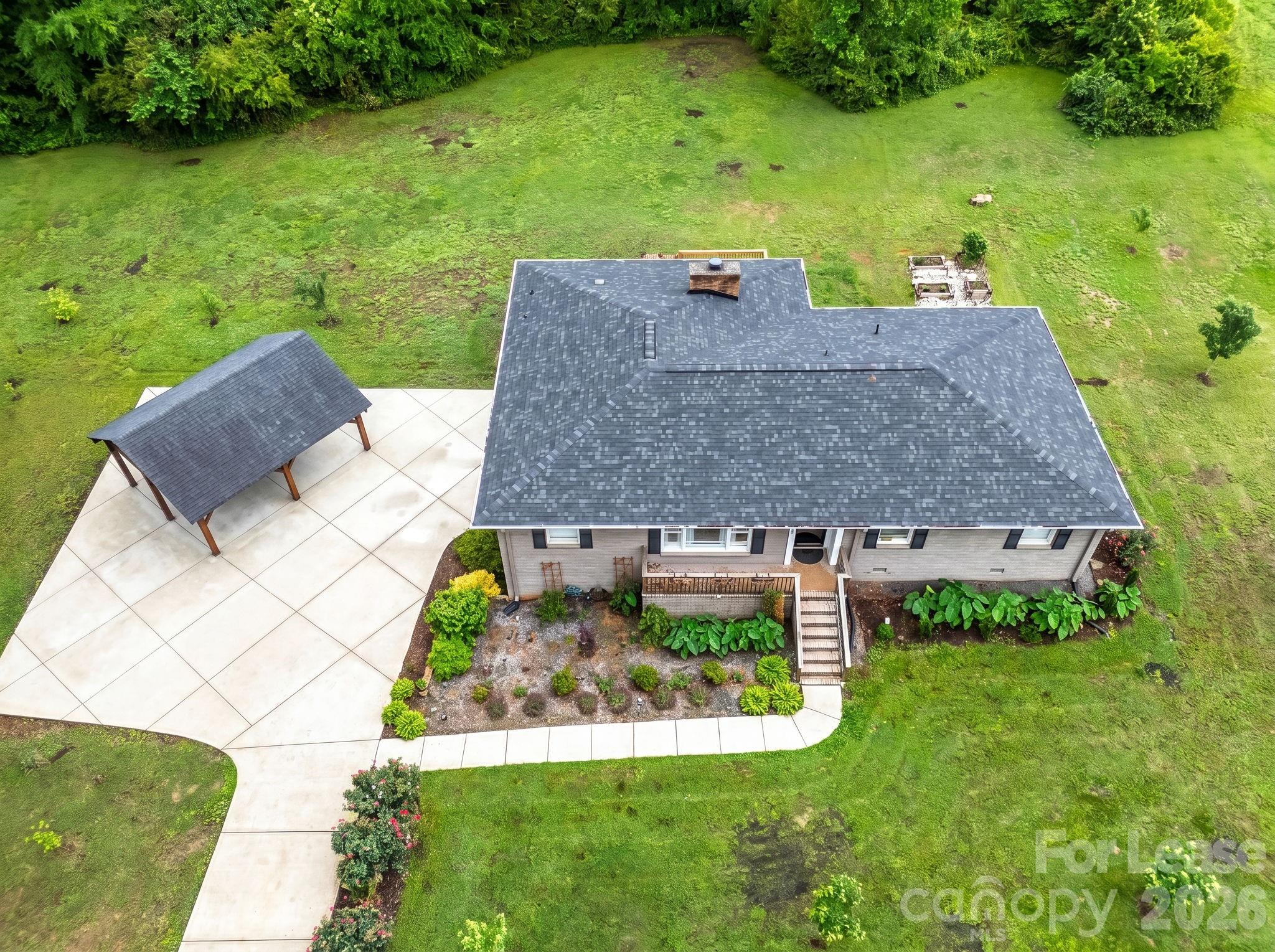 1825 Rozwood Drive, Charlotte, NC. property listing photo