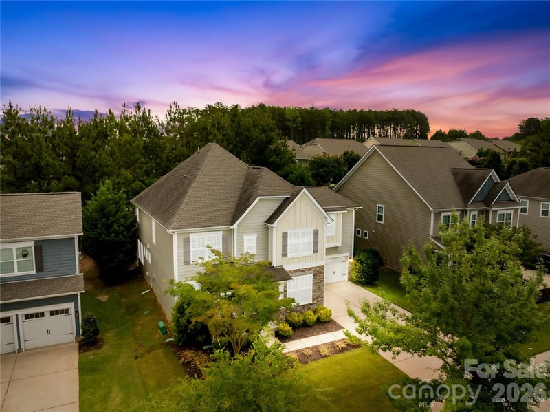 116 Yellowbell Road, Mooresville, NC - 6 beds, 5.5 baths, 3,674 sqft - $640,000