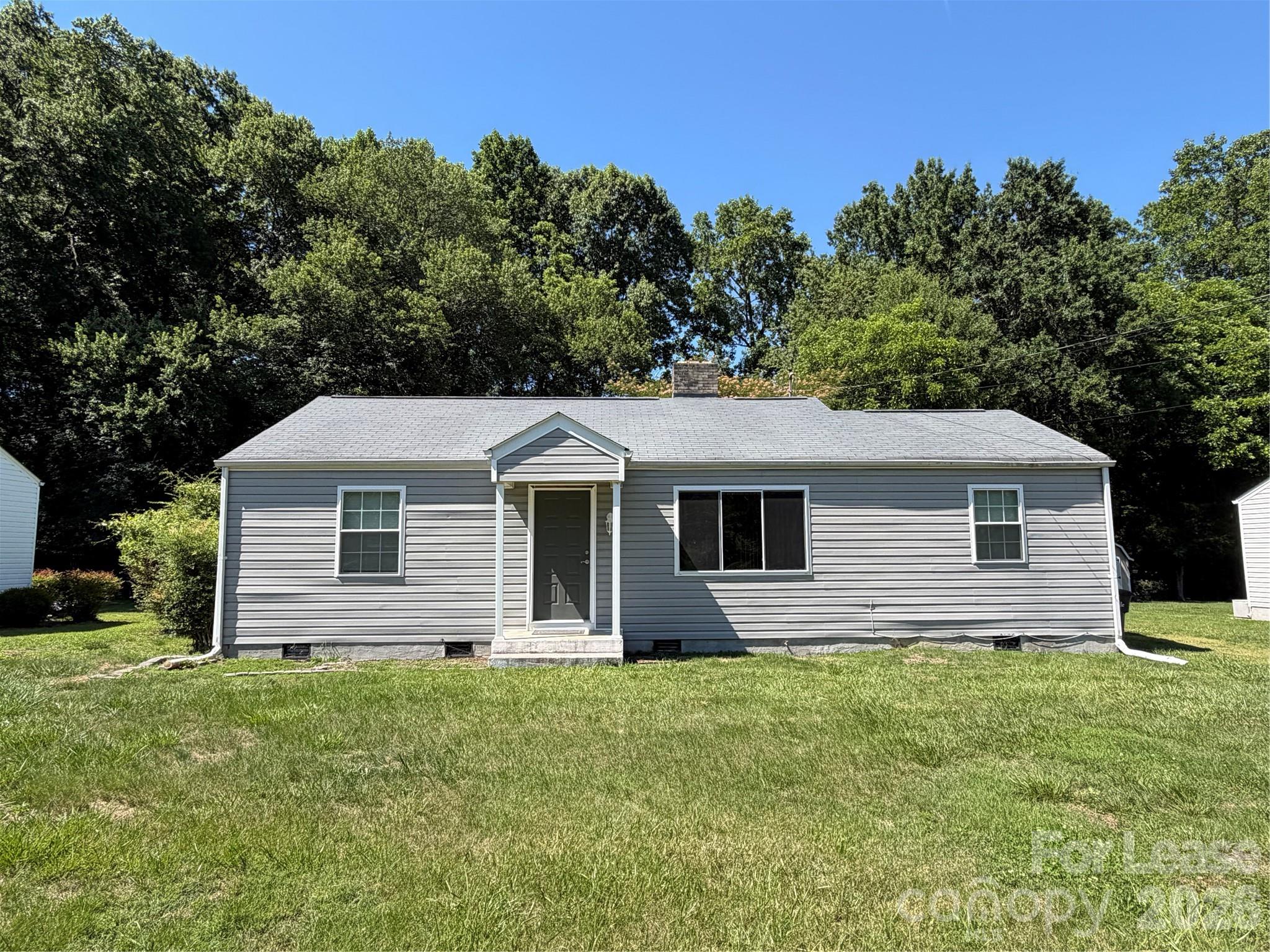 637 Hartness Road, Statesville, NC. property listing photo