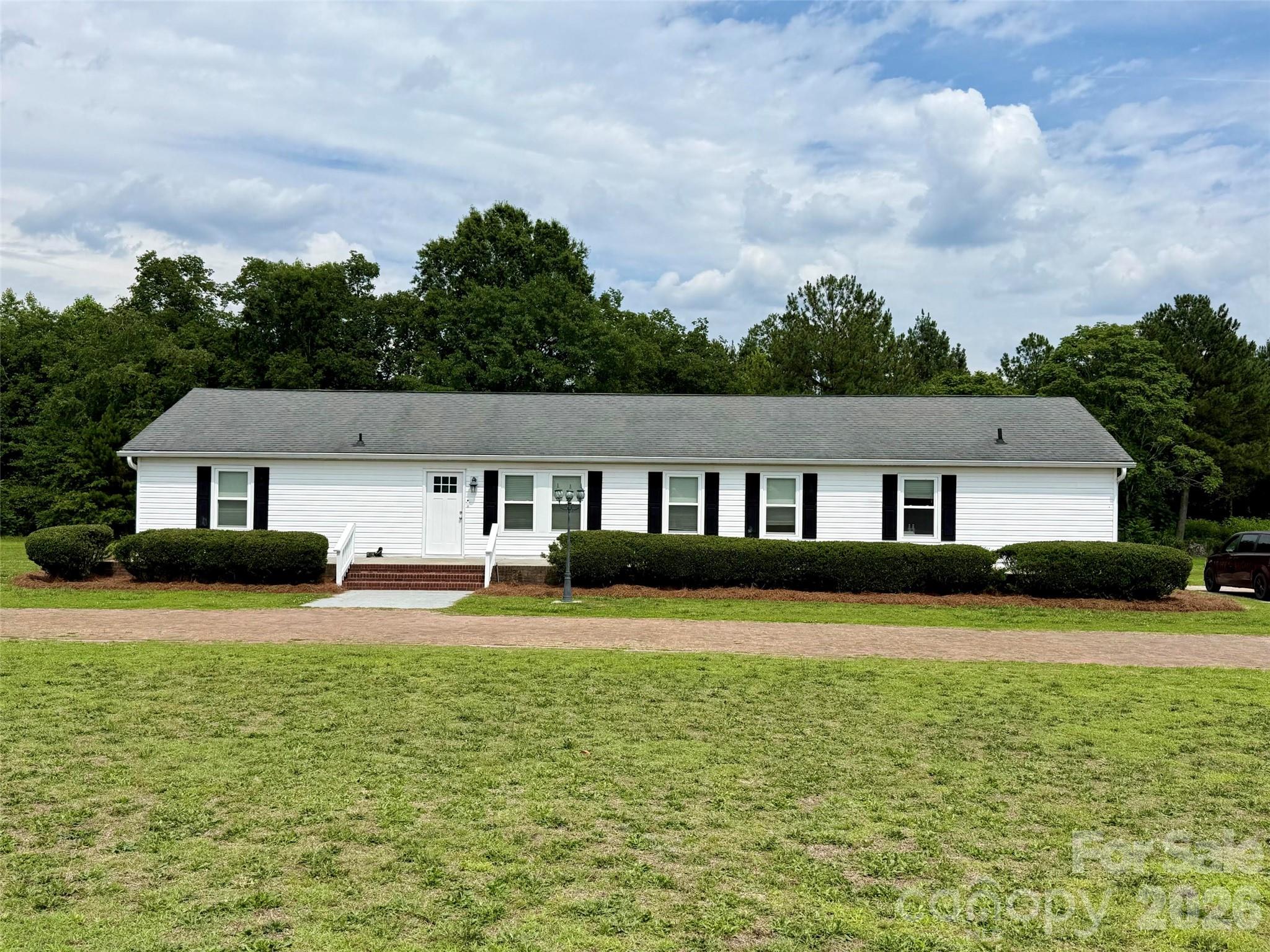 288 Farris Road, Clover, SC — property listing photo