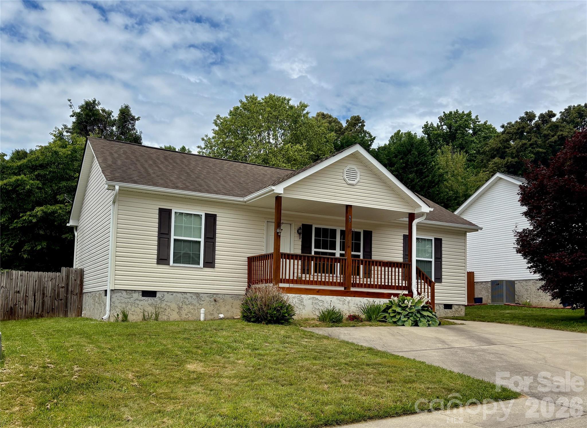 95 Newberry Drive, Fletcher, NC — property listing photo