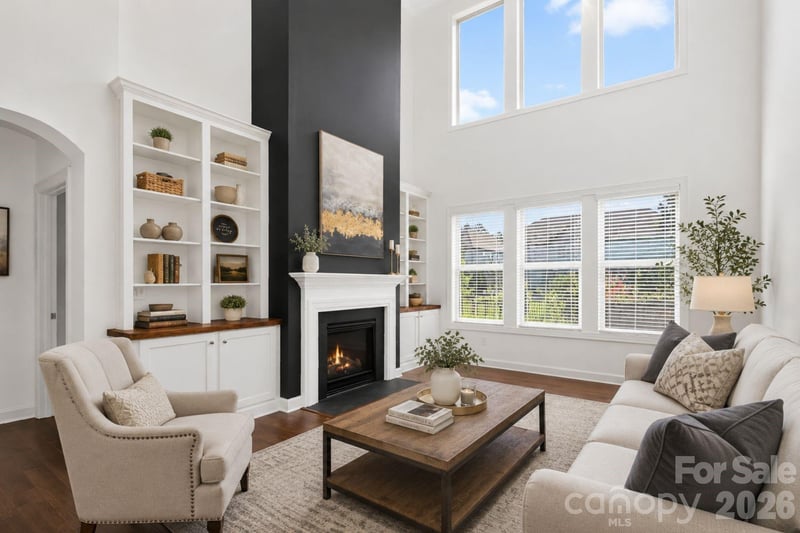 6071 Drave Lane, Fort Mill, SC - 4 beds, 2.5 baths, 3,043 sqft - $700,000