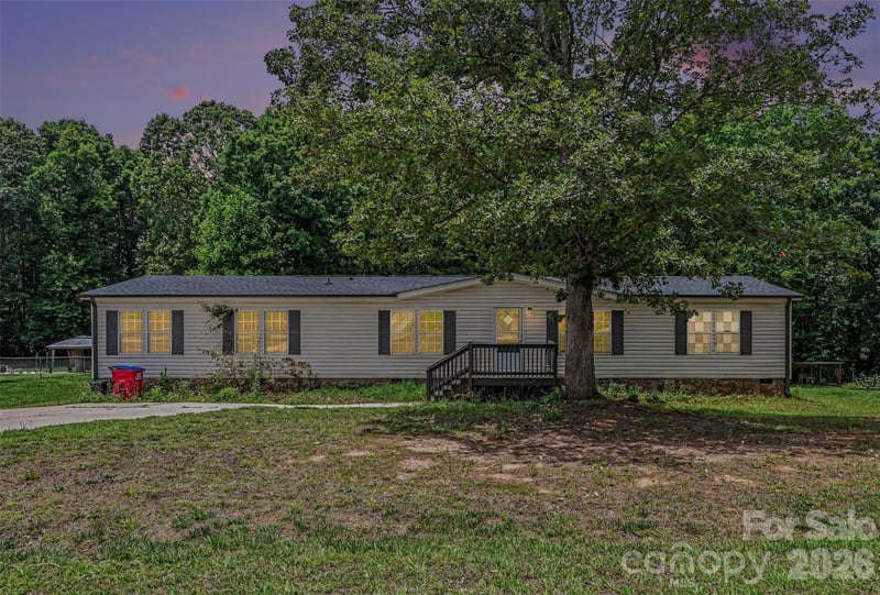 4533 Red Apple 9, Bessemer City, NC - 5 beds, 3 baths, 1,952 sqft - $249,999