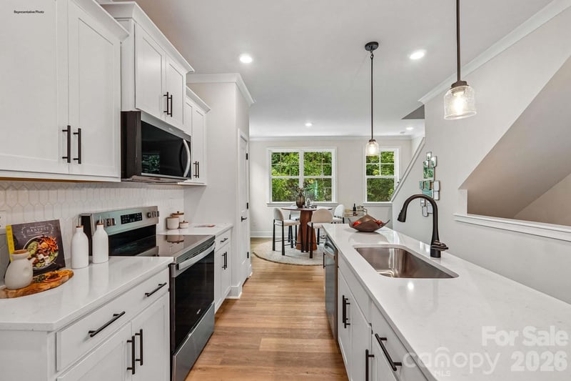5116 S Tryon Street, Charlotte, NC - 4 beds, 2.5 baths, 1,557 sqft - $420,760