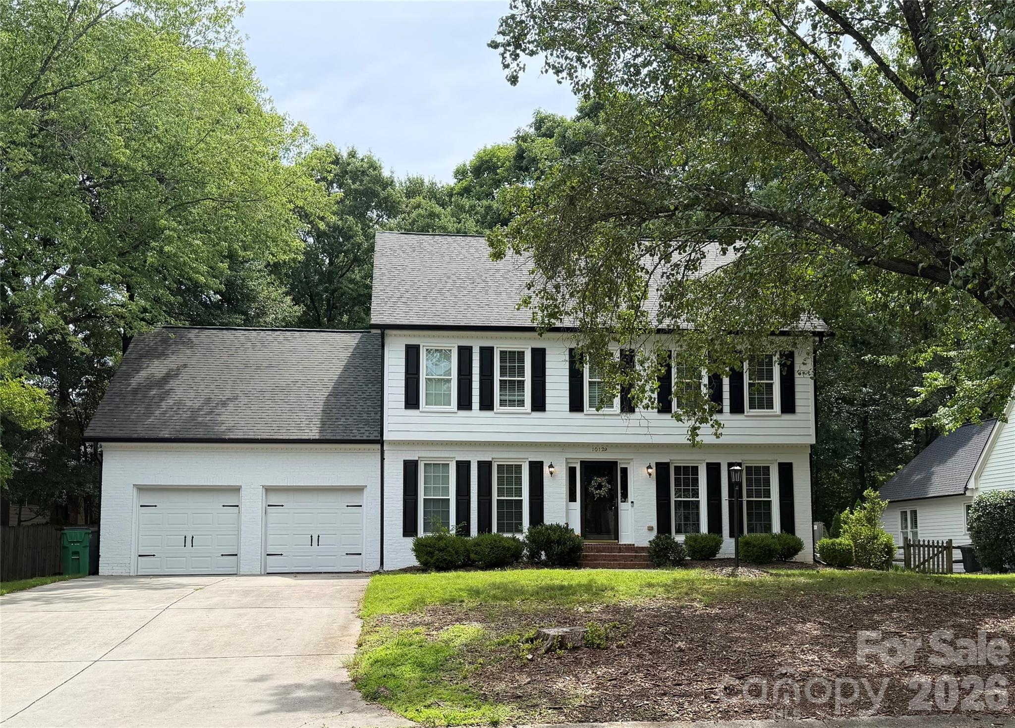10129 Hanover Glen Road, Charlotte, NC. property listing photo