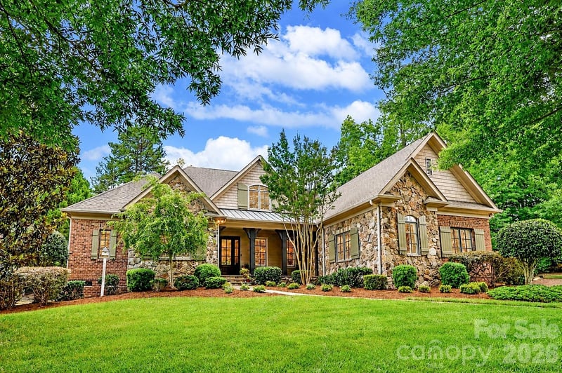508 Hideaway Ridge Court, Matthews, NC - 5 beds, 5 baths, 4,160 sqft - $1,680,000