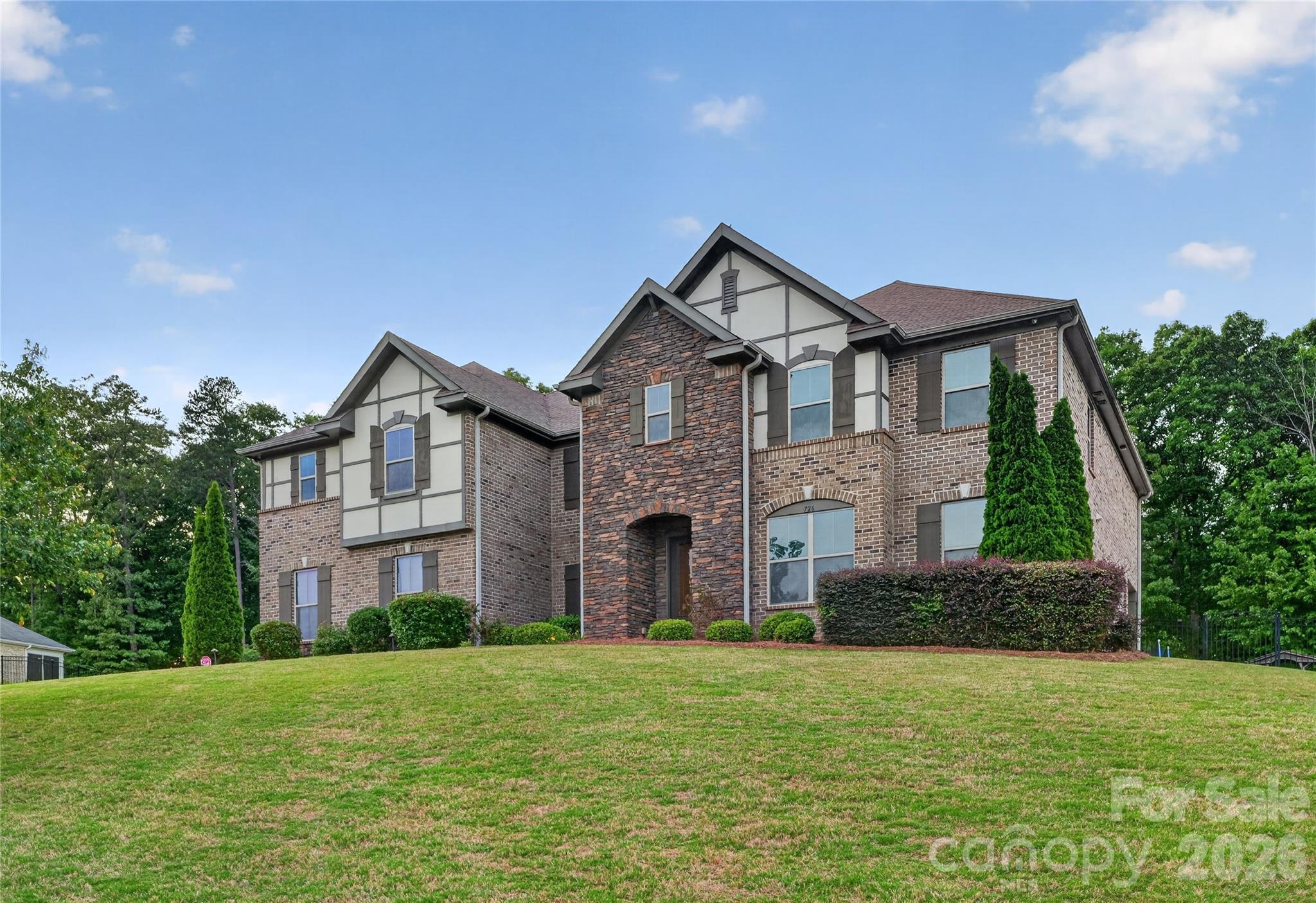 726 Lingfield Lane, Waxhaw, NC — property listing photo