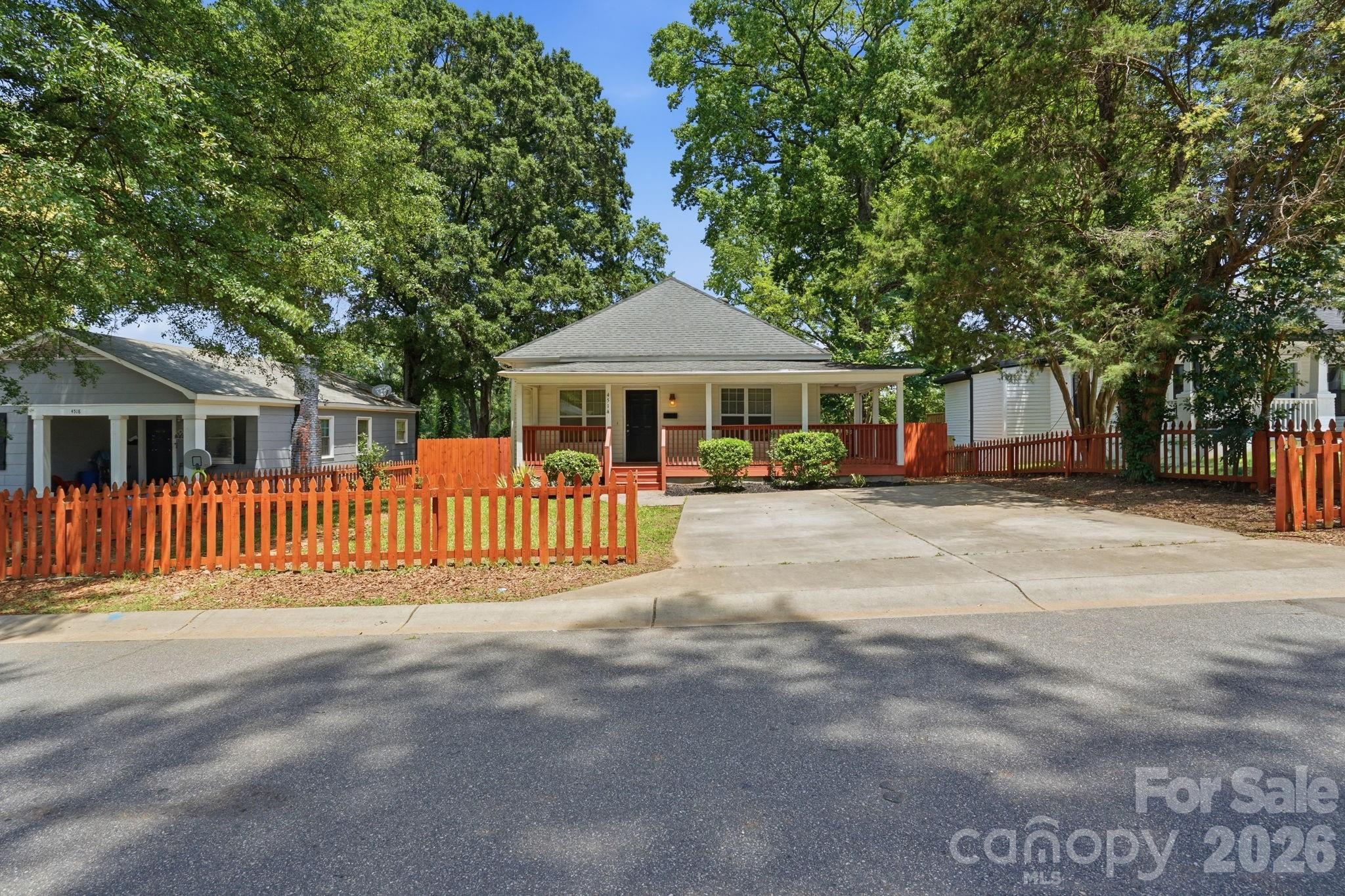 4514 Wildwood, Charlotte, NC — property listing photo 1