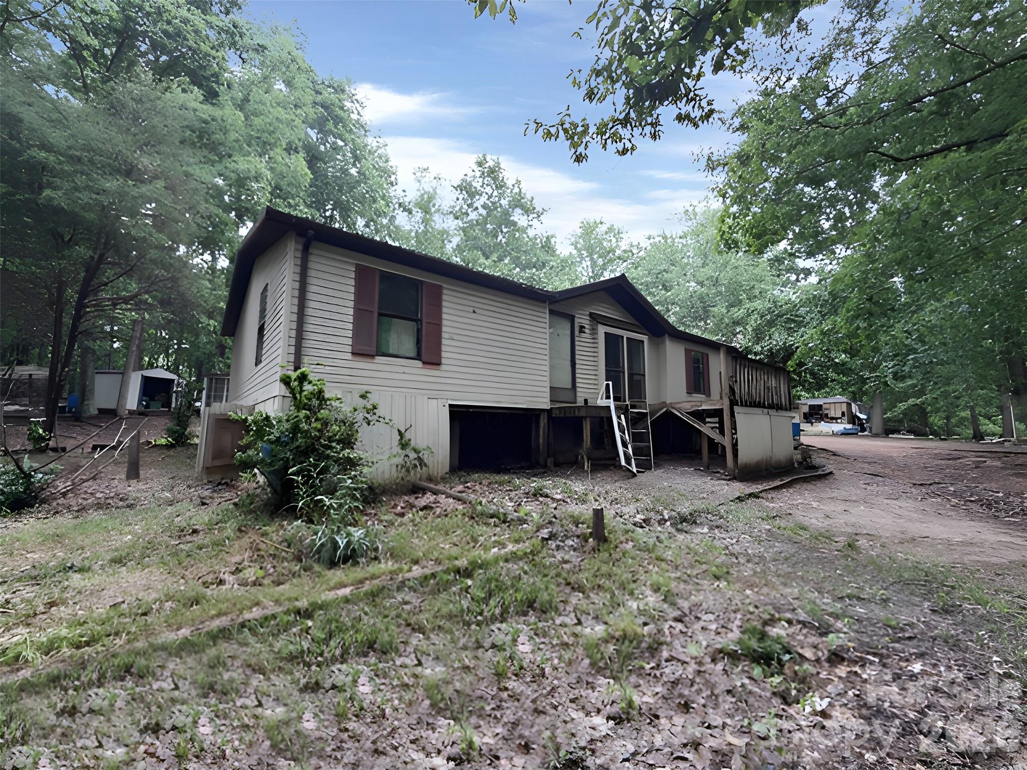 120 Kings Forest Drive, Kings Mountain, NC. property listing photo
