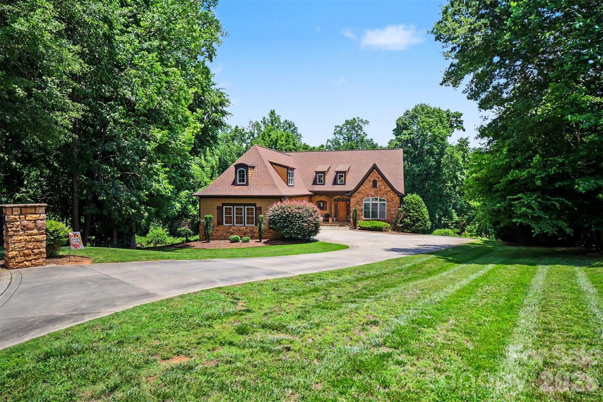 401 Yorkfield Drive, Shelby, NC. property listing photo