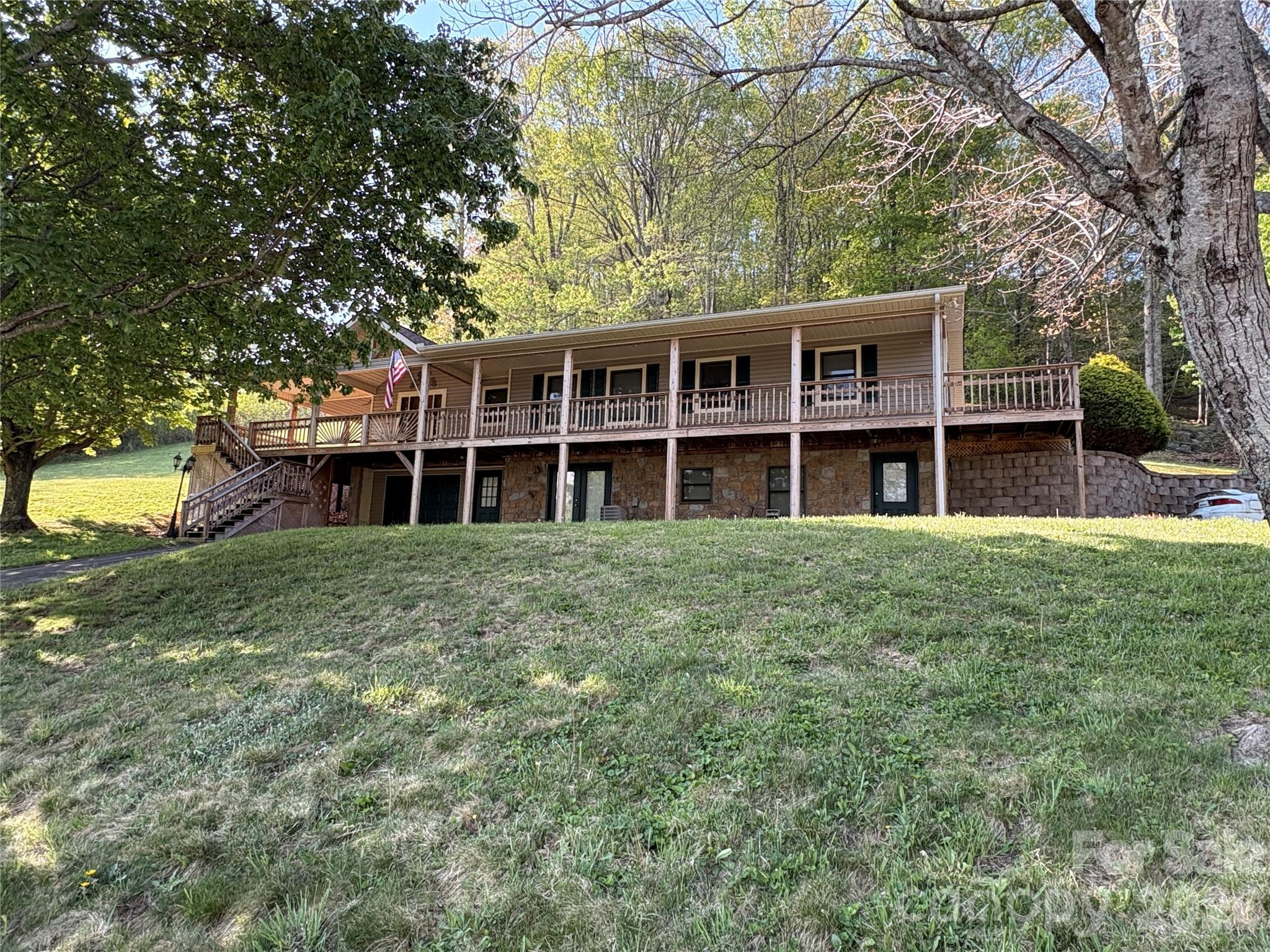 299 McDowell Lane, Burnsville, NC. property listing photo
