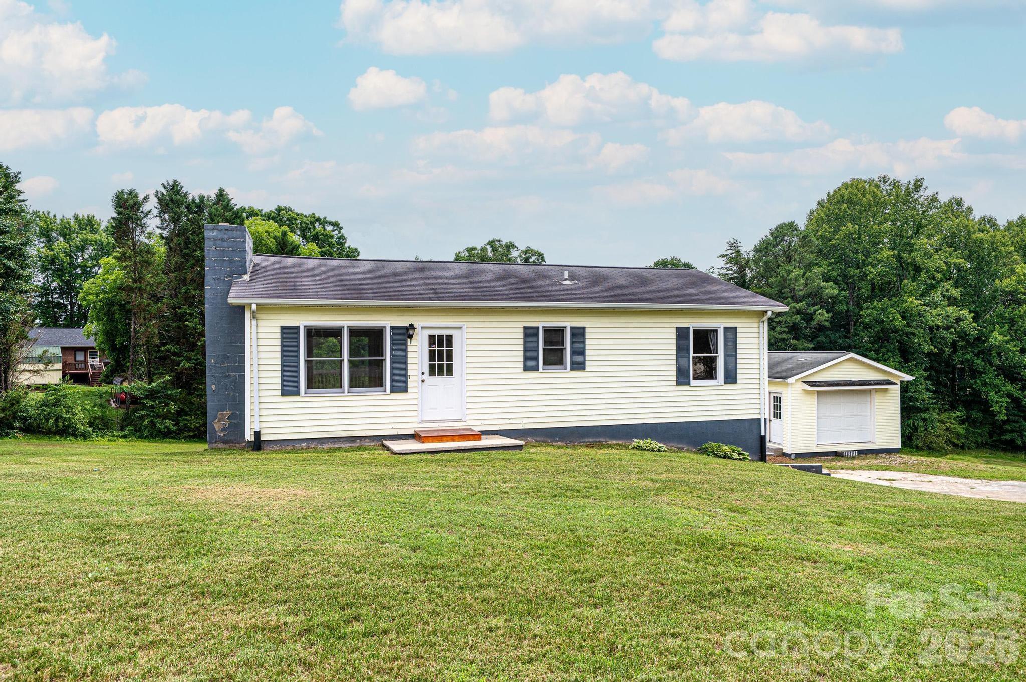 1697 Denver Court, Lenoir, NC. property listing photo