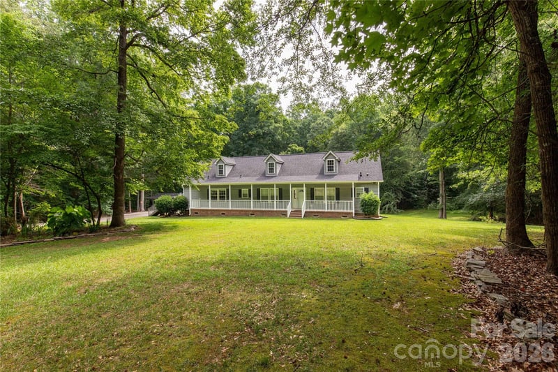1738 Charlotte Highway, Lancaster, SC - 4 beds, 3 baths, 2,797 sqft - $579,900