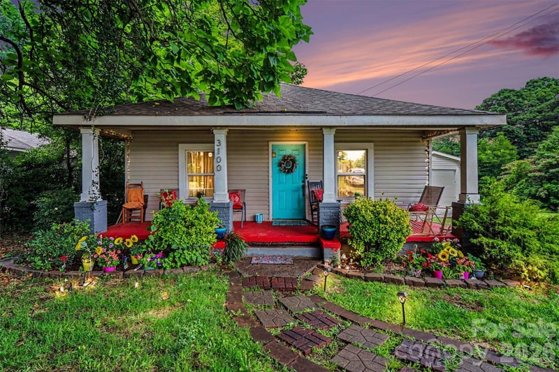 3100 Avalon, Charlotte, NC - 3 beds, 2 baths, 1,273 sqft - $420,000