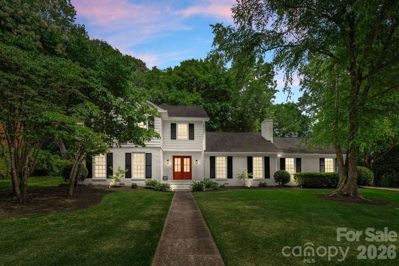 6620 Newhall Road, Charlotte, NC - 4 beds, 3 baths, 2,574 sqft - $1,125,000