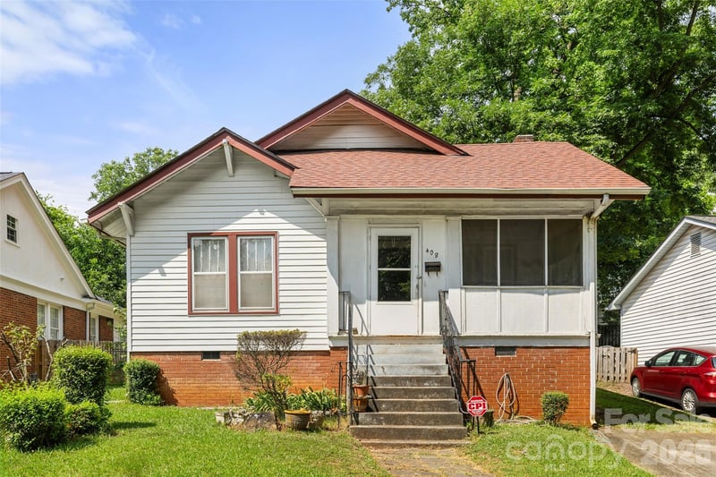 408 Kingston, Charlotte, NC - 2 beds, 1 bath, 1,053 sqft - $400,000