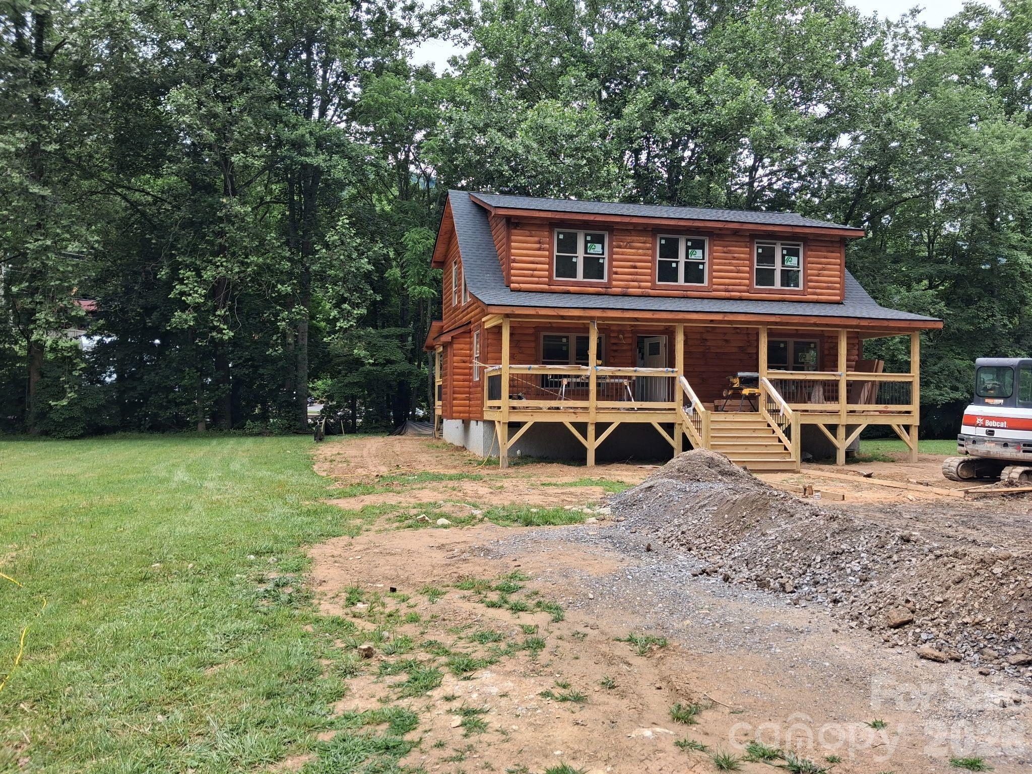 81 Breezy Creek Lane, Maggie Valley, NC. property listing photo