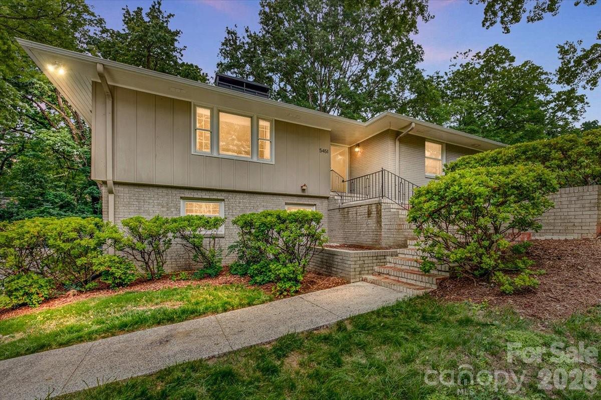 5451 Addison, Charlotte, NC — property listing photo 1