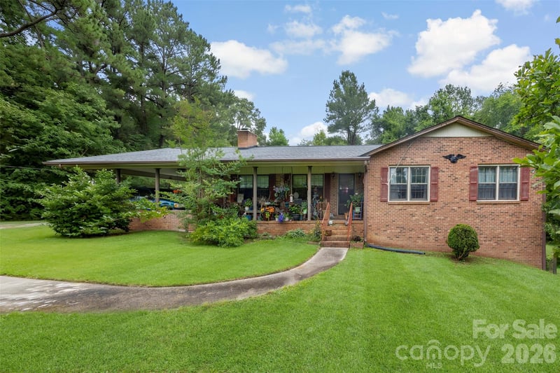 5139 E Dixon Boulevard, Kings Mountain, NC - 3 beds, 2 baths, 2,919 sqft - $1,000,000