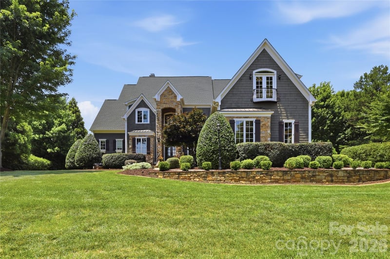 161 Cape Cod Way, Mooresville, NC - 5 beds, 5 baths, 5,326 sqft - $1,945,000