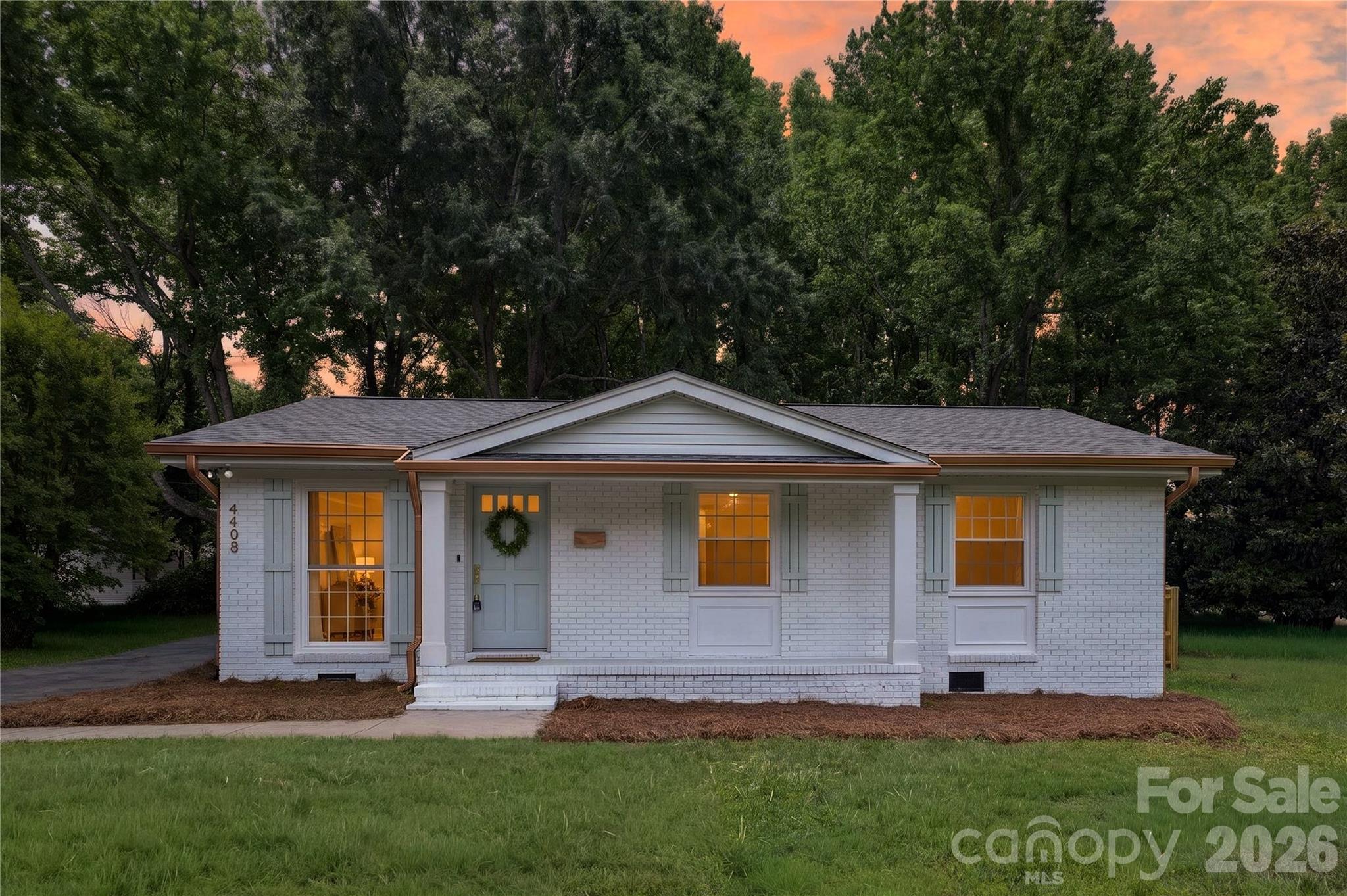 4408 Ivanhoe, Charlotte, NC — property listing photo 1