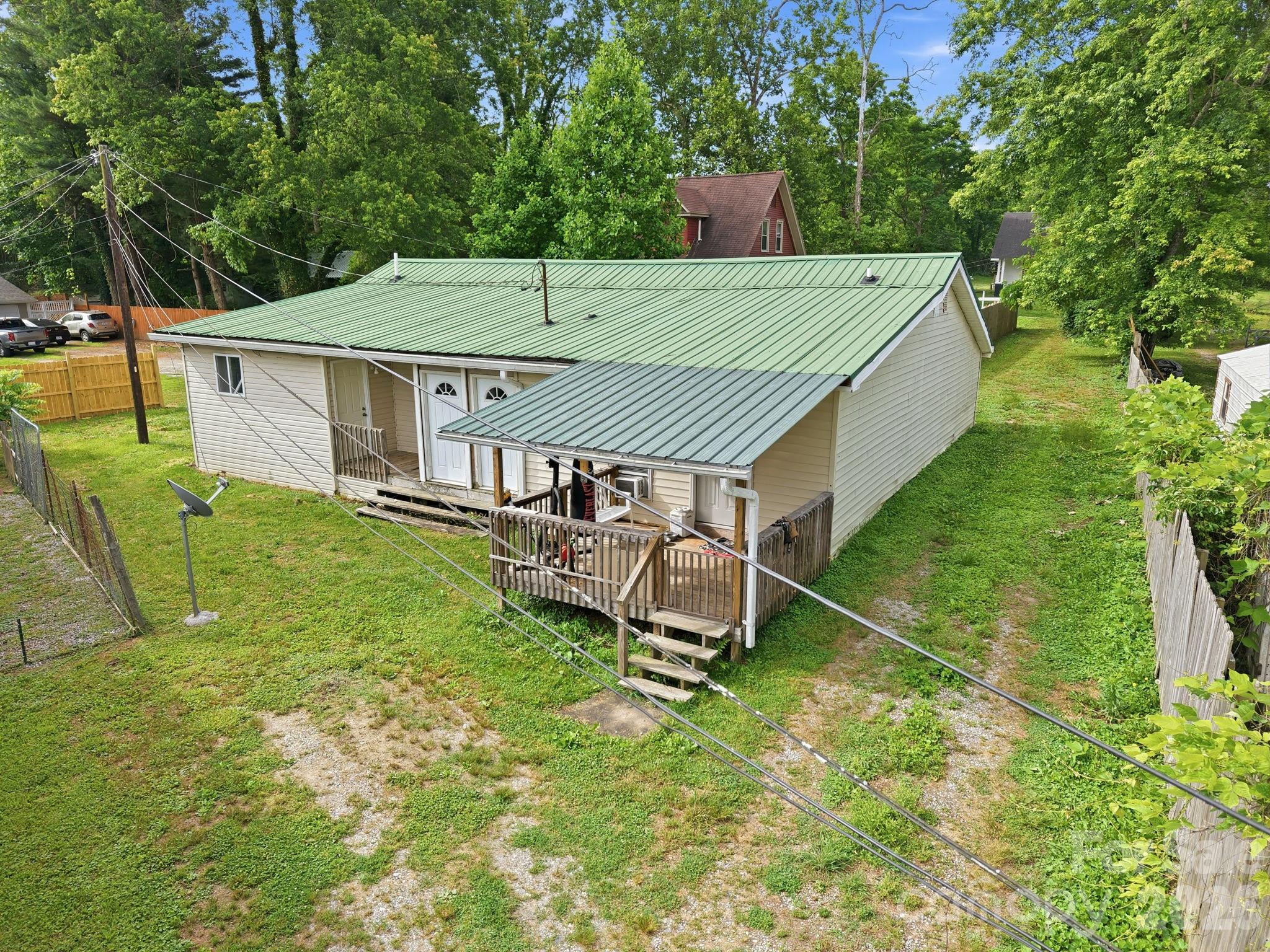 104 Jody Street, East Flat Rock, NC. property listing photo