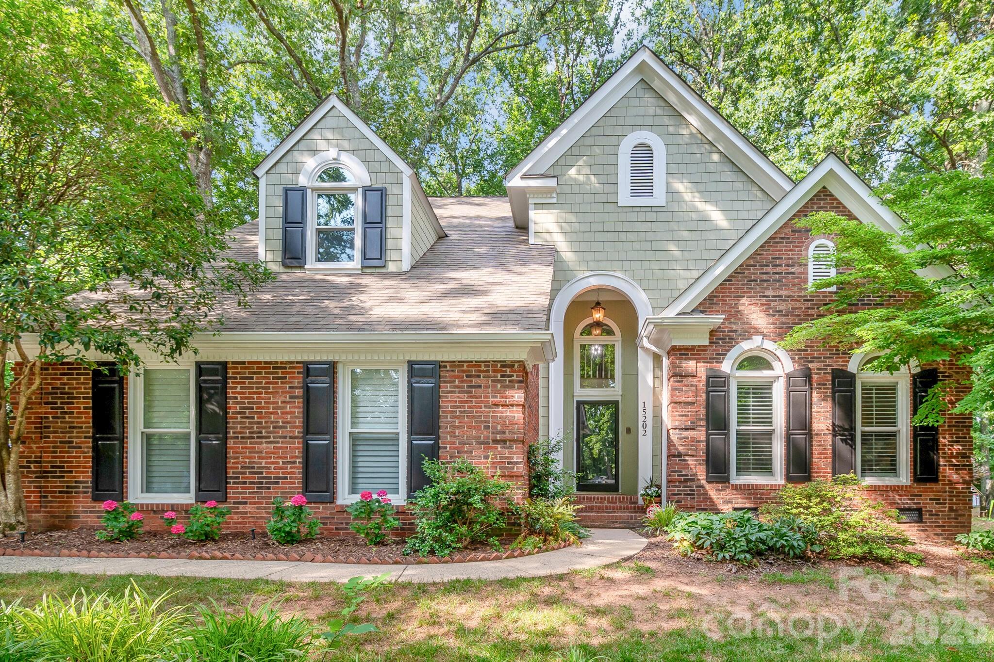 15202 Sharrow Bay, Huntersville, NC — property listing photo 1
