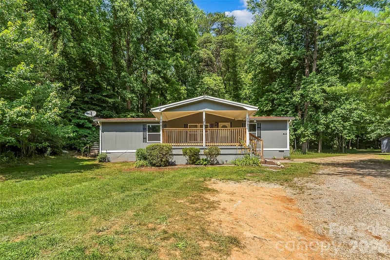 771 Hoppy Tom Hollow Road, Marion, NC - 3 beds, 2 baths, 1,104 sqft - $225,000