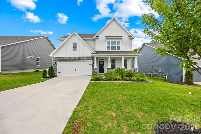 116 Aviendha Lane, Troutman, NC - 4 beds, 3 baths, 3,261 sqft - $524,900