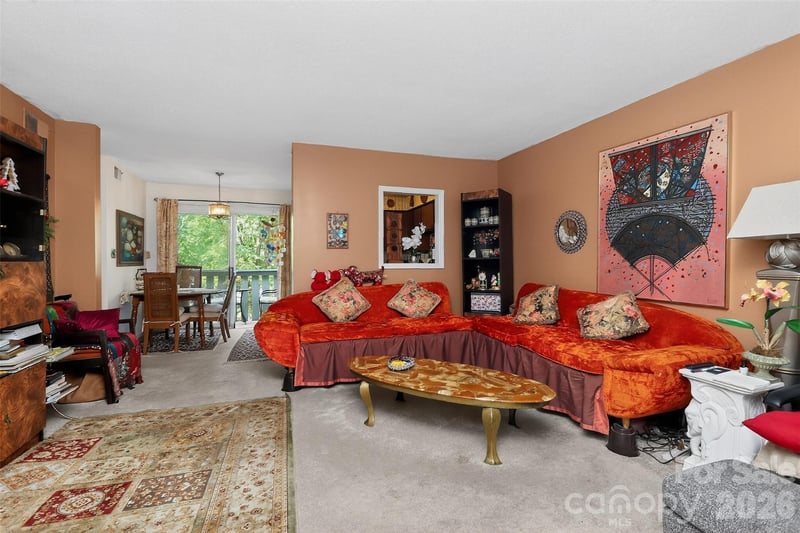 1906 Meadowlark Lane Apt 15, Charlotte, NC - 1 bed, 1 bath, 730 sqft - $114,000