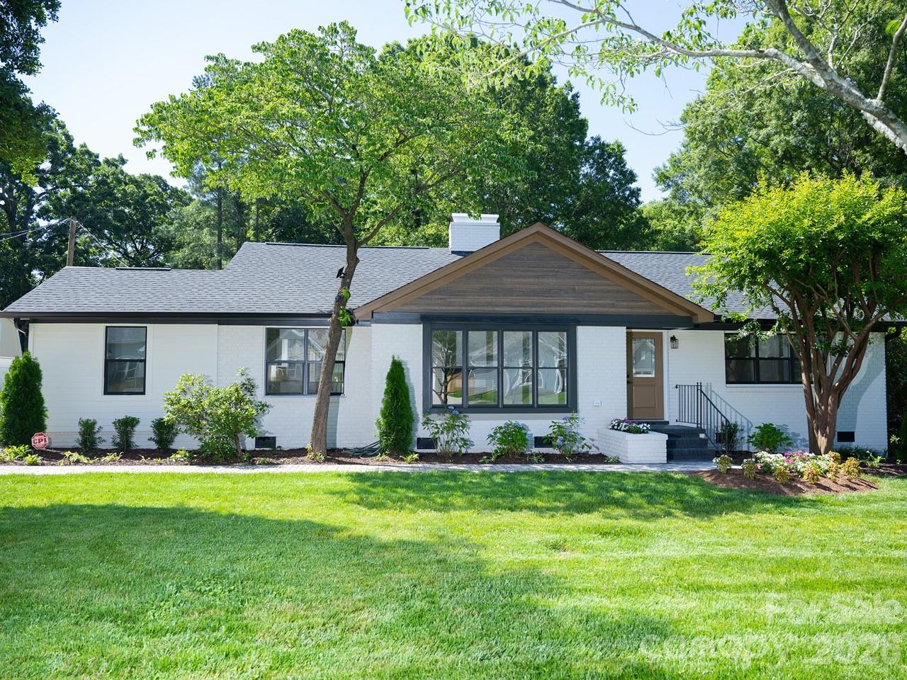 5306 Wales, Charlotte, NC — property listing photo 1