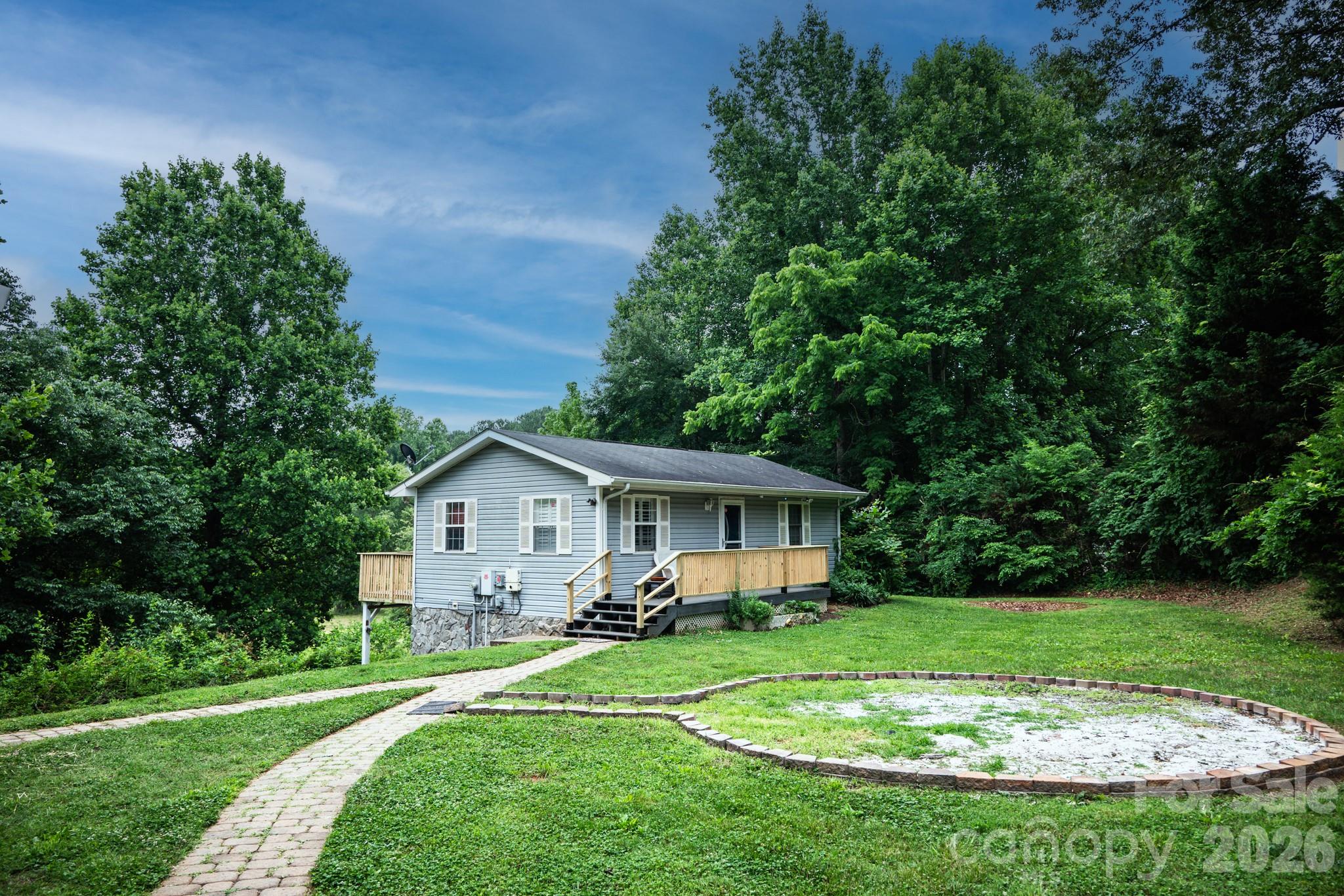 3122 Zion Church Road, Hickory, NC. property listing photo