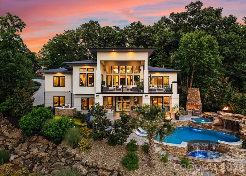 106 Norcross Lane, Mooresville, NC - 5 beds, 5 baths, 4,721 sqft - $4,300,000