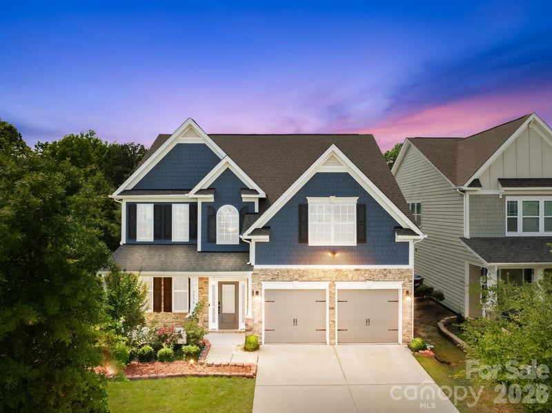1518 Fieldwood Drive, Fort Mill, SC - 5 beds, 3 baths, 2,748 sqft - $540,000