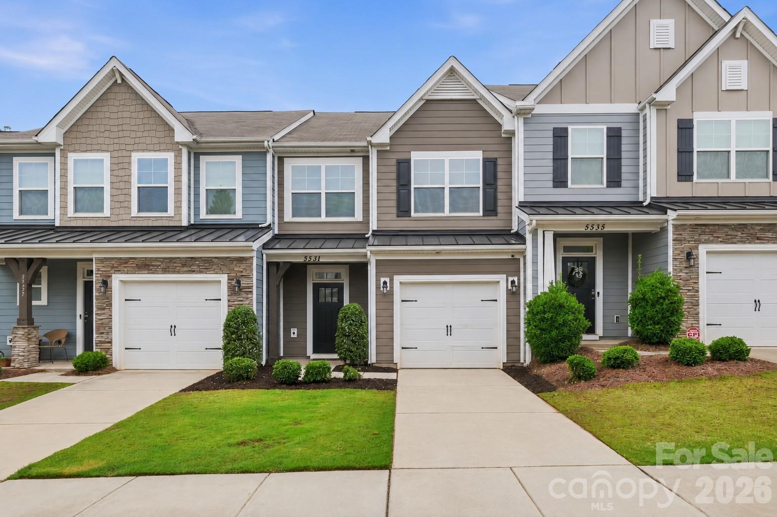 5531 Harris Cove, Charlotte, NC — property listing photo 1