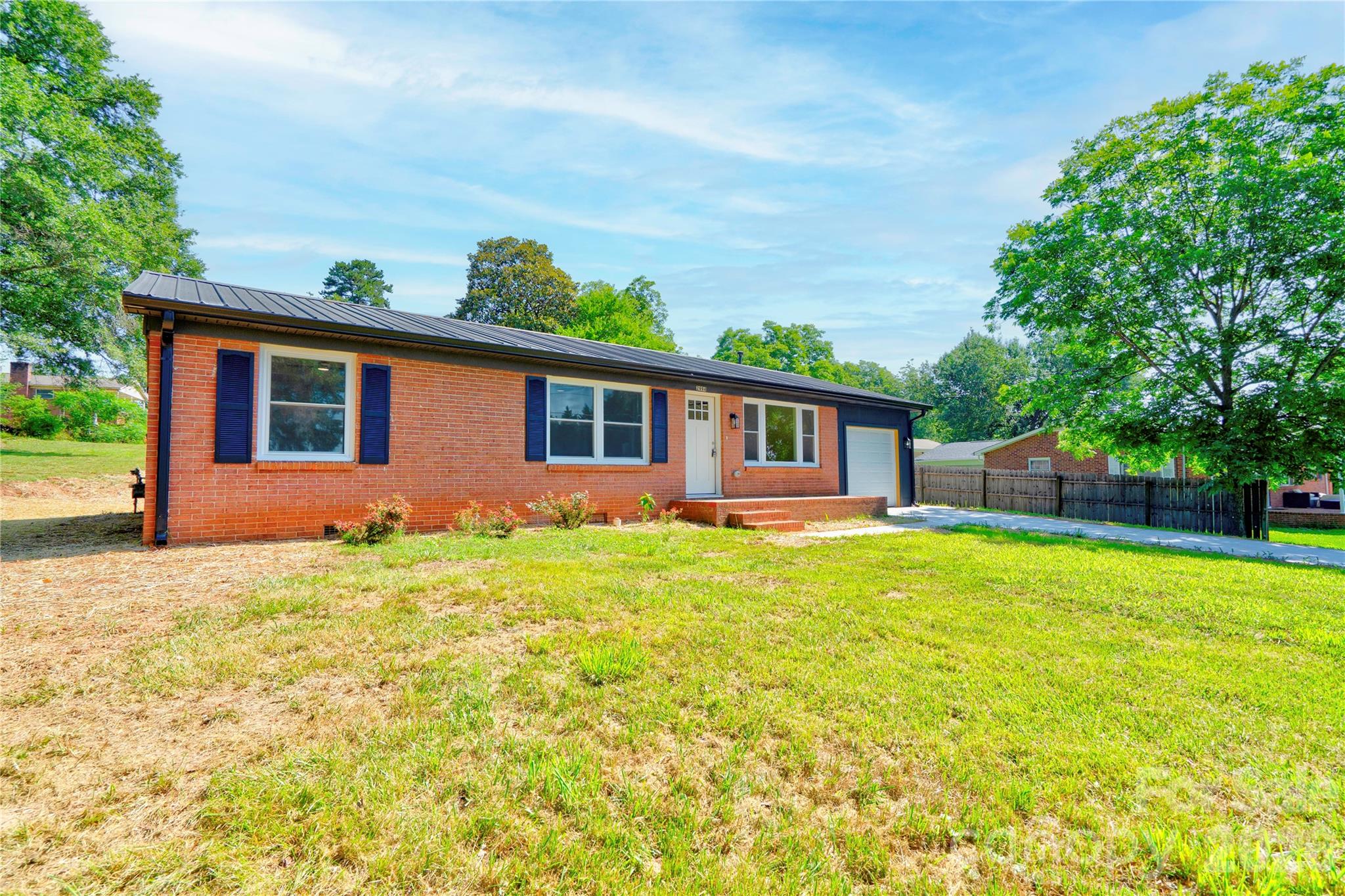 2994 Lutz Boulevard, Newton, NC — property listing photo