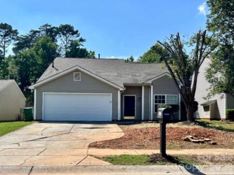 821 Lakehill Road, Charlotte, NC - 3 beds, 2.5 baths, 2,075 sqft - $312,500