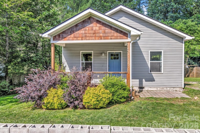 330 Old County Home Road, Asheville, NC - 3 beds, 2 baths, 1,154 sqft - $365,000