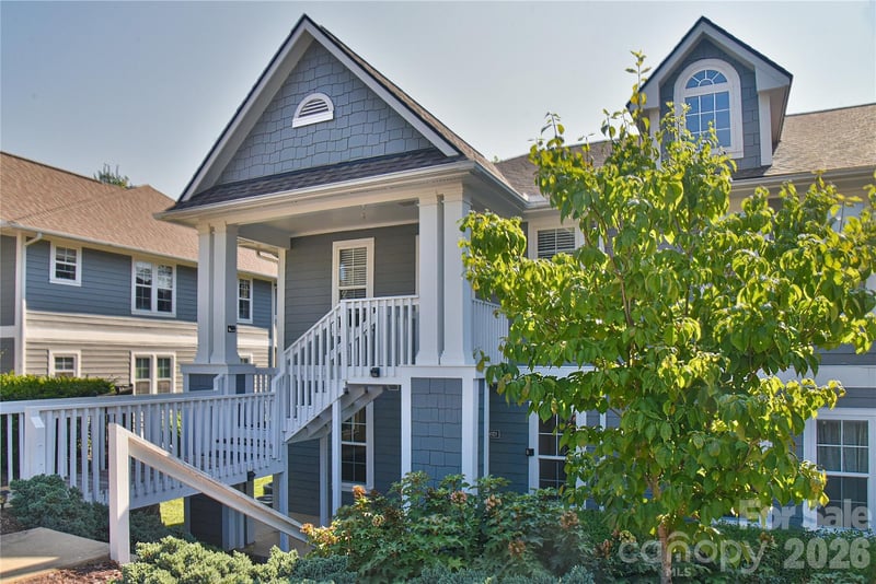 4101 Marble Way, Asheville, NC - 2 beds, 2 baths, 1,176 sqft - $235,000