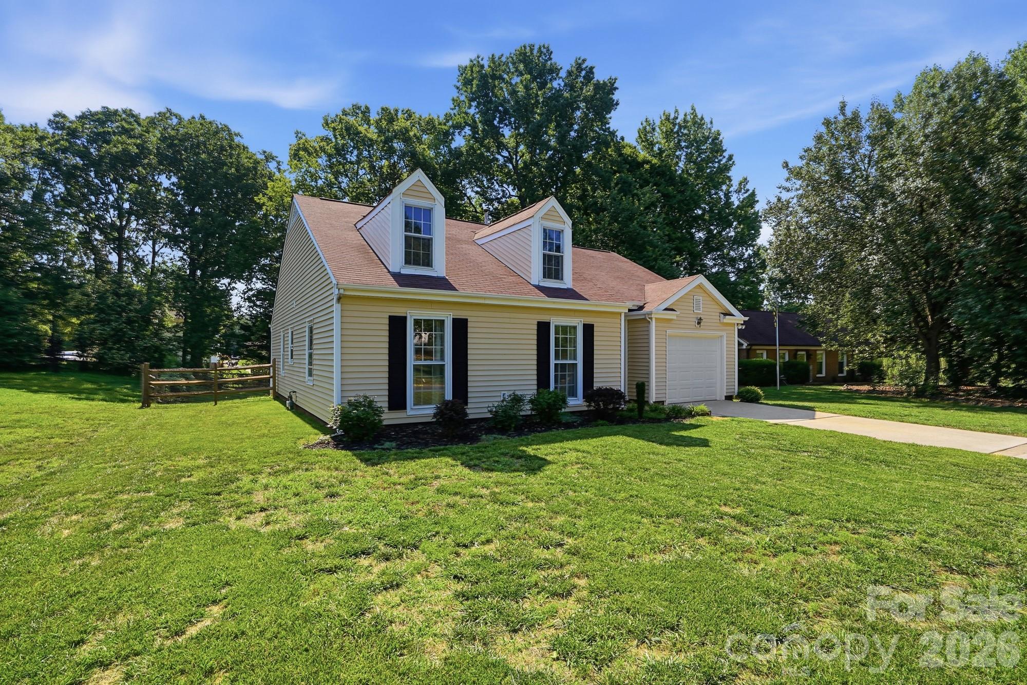 8917 Danson Drive, Charlotte, NC. property listing photo